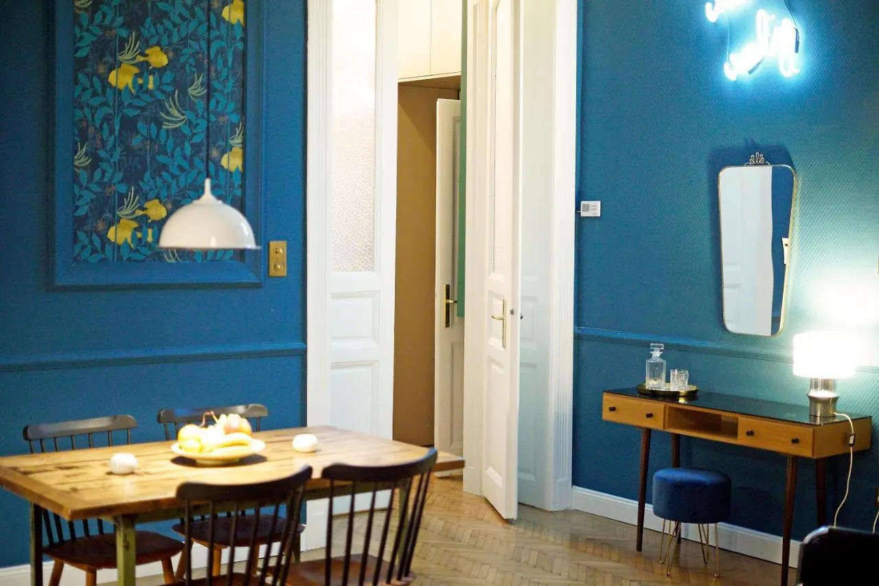 בודפשט '69 Vintage Lovely Home הונגריה